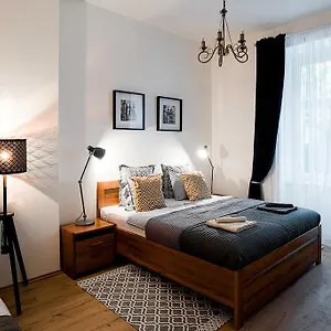 Apartament Gesse Brezinova, Praga